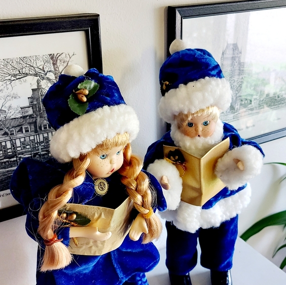 Christmas decorationCouple of little porcelain singers. - Picture 4 of 12